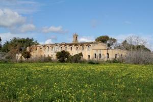 МОНАСТЫРЬ СВЯТОГО ПАНТЕЛЕЙМОНА В МИРТУ