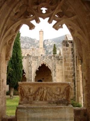 АББАТСТВО БЕЛАПАИС