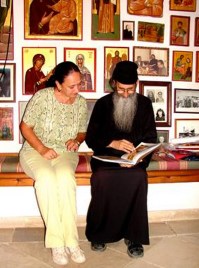 Представление книги “Древние церкви Кипра” настоятелю монастыря Святого Георгия Мавровуни Симеону   