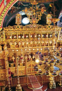 Иконостас главного храма Киккского монастыря