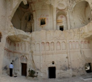 Скальная церковь Каранлык (Темный), XII - XIII в.